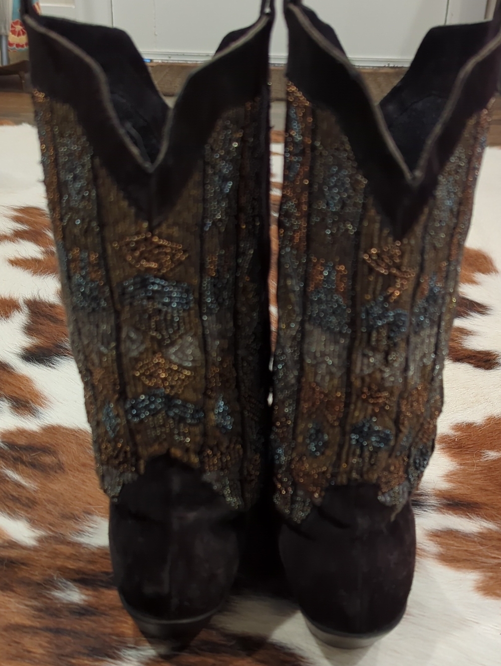 Vintage Caparros dark brown suede Western boots-intricate multi-colored Beading - Picture 3 of 9